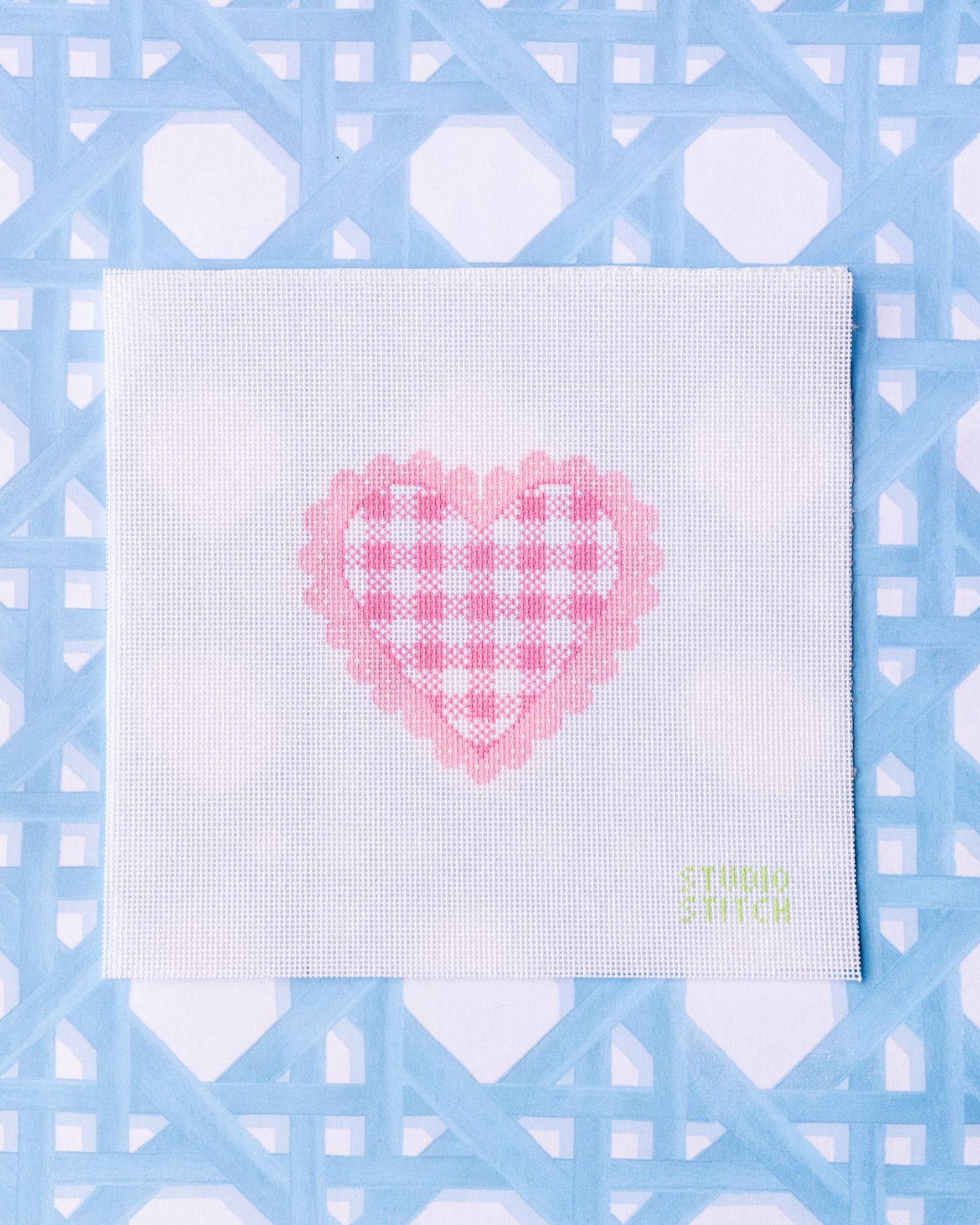 Gingham Scalloped Heart